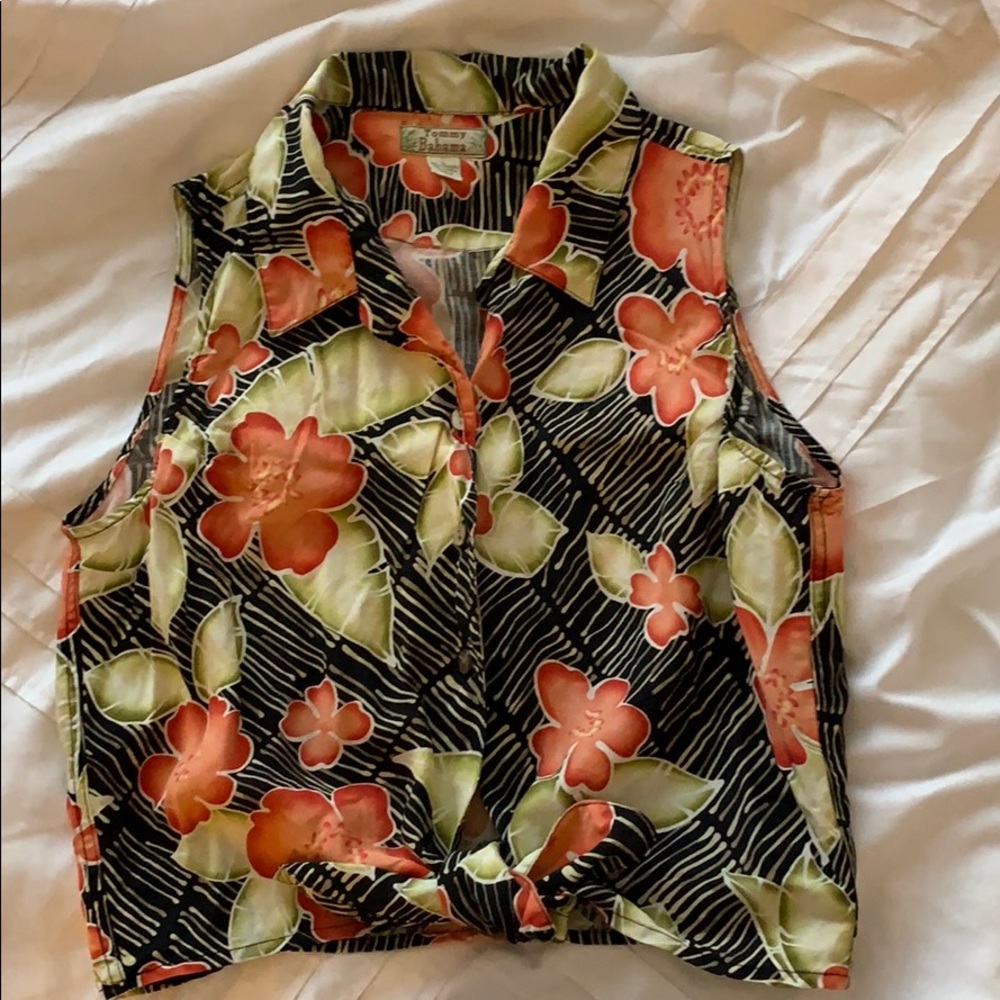Tommy Bahama collard top